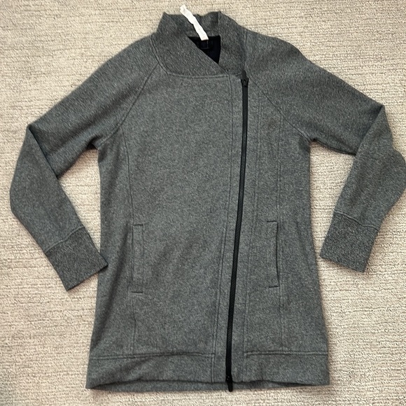 LULULEMON Back To It Wrap - size 6 - Picture 6 of 16